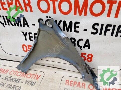 Toyota Corolla Sol Ön Çamurluk çıkma parça