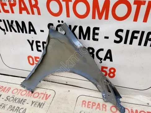 Toyota Corolla Sol Ön Çamurluk çıkma parça