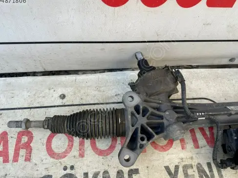 Audi A4 Direksiyon Kutusu 8W1423055AG çıkma parça