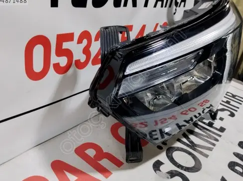 Renault Megane Sol Ön Far 260607867R çıkma parça