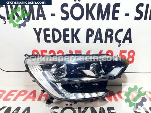 Renault Megane Sağ Ön Far çıkma parça