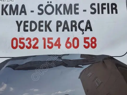 Audi A4 Kaput çıkma parça