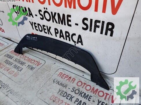Skoda Superb Tampon 3P0807061 çıkma parça