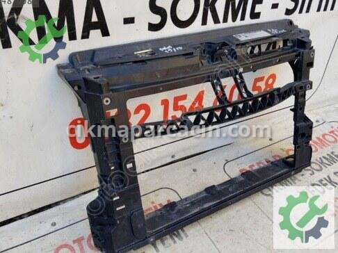 Volkswagen Polo Ön Panel çıkma parça