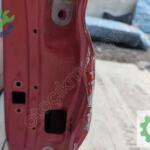 Hyundai i20 sol ön kapı kırmızı orjinal çıkma