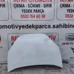Fiat Doblo 3 4 motor kaputu beyaz orjinal çıkma