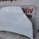 Fiat Doblo 3 4 motor kaputu beyaz orjinal çıkma