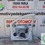 Renault symbol sağ ön kapı orjinal çıkma