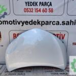 Toyota Corolla motor kaputu beyaz orijinal çıkma