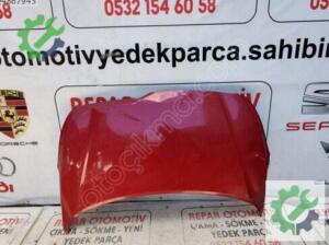 Hyundai i20 motor kaputu kırmızı orijinal çıkma