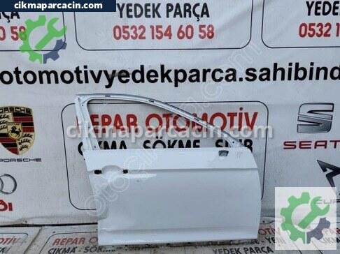Volkswagen Passat Sağ Ön Kapı çıkma parça