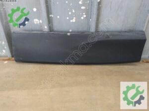VW Tiguan sağ arka kapı bandı 571854950  2021-2024