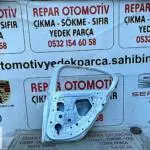 Fiat Egea beyaz sağ arka kapı orijinal çıkma
