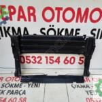 Renault traficc 3 radyatör davlumbazı 628201400r orijinal çıkma