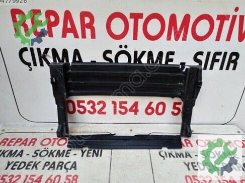 Renault Trafic Radyatör çıkma parça