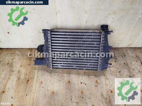 Renault Captur Intercooler Radyatörü çıkma parça