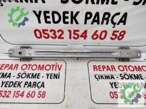 Bye seal u arka tampon demiri orijinal çıkma
