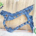 Passat B8 tampon sağ arka braketi  3g5807356A