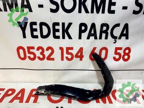 Audi Q3 Sis Farı Çerçevesi 83F807968 çıkma parça