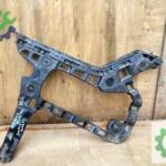 Vw Passat B8 2014-2023 Sağ arka tampon braketi  3g5807356A