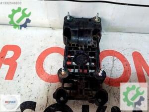 RENAULT MEGANE 4 VİTES MEKANİZMASI ALT TABLASI 3249042026R