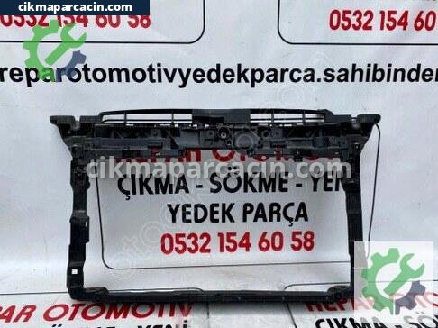 Volkswagen Golf Ön Panel çıkma parça