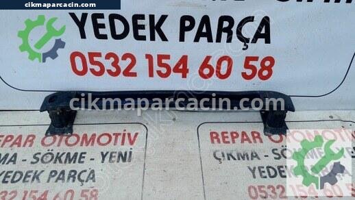 Volkswagen Golf Arka Tampon Demiri çıkma parça