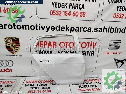 Volkswagen Golf Sağ Arka Kapı çıkma parça