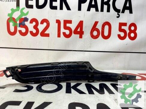 Volkswagen Golf Sis Farı Çerçevesi 5G0853665A çıkma parça