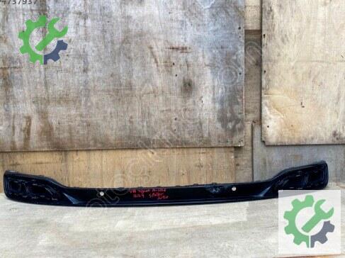 Volkswagen Tiguan Spoiler 5NA807811B çıkma parça
