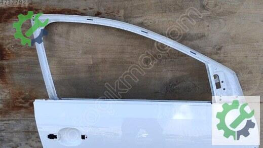 Volkswagen Polo Sağ Ön Kapı 6R4831312 çıkma parça