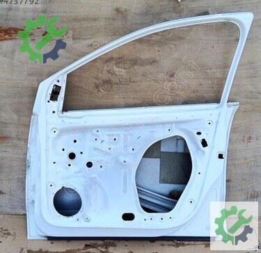 Volkswagen Polo Sağ Ön Kapı 6R4831312 çıkma parça