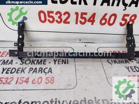 Volkswagen Amarok Arka Tampon Demiri çıkma parça