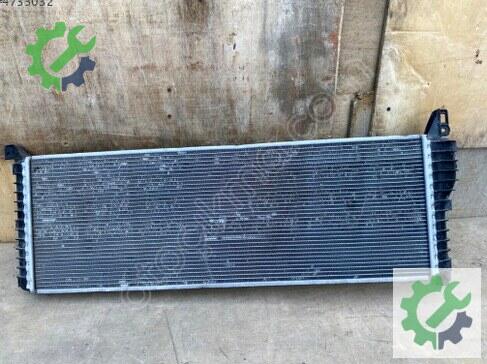 Volkswagen Transporter Intercooler Radyatörü 7E0121212B çıkma parça