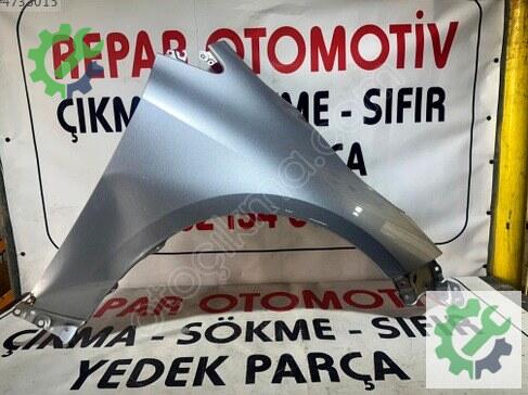 Toyota Corolla Sağ Ön Çamurluk çıkma parça