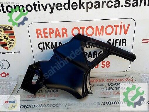 Toyota Auris Sağ Arka Çamurluk çıkma parça