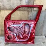 Suzuki swift sağ ön kapı çıkma