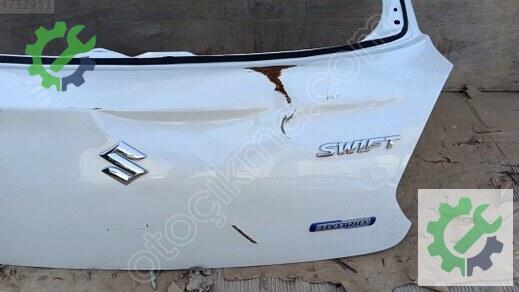 Suzuki Swift Bagaj Kapağı 2018-2023 çıkma parça
