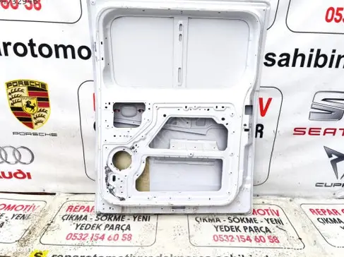 Opel Vivaro Sağ Sürgülü Kapı çıkma parça