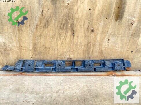 Skoda Superb Tampon Braketi 3V5807393 çıkma parça