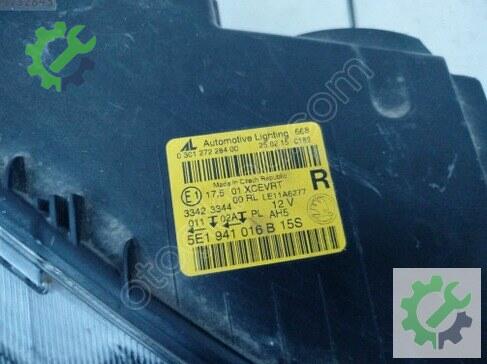 Skoda Octavia Xenon Far 5E1941016B çıkma parça