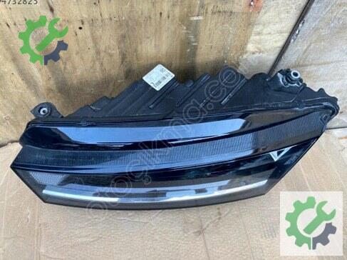 Skoda Octavia Sol Ön Far 5E4941015 çıkma parça