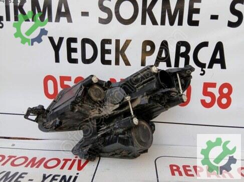 Skoda Kodiaq Sağ Ön Far 566941016B çıkma parça
