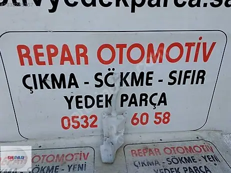 Volkswagen T-Roc Cam Suyu Deposu çıkma parça