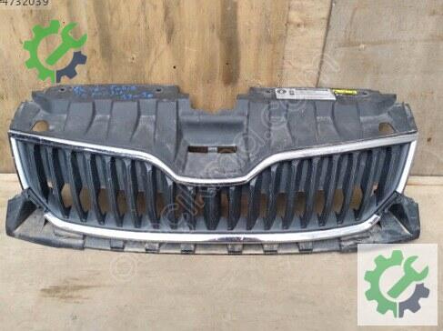 Skoda Fabia Ön Panjur çıkma parça