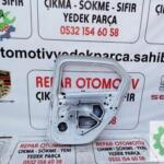 Renault symbol sağ arka kapı beyaz 2013-21 orijinal çikma