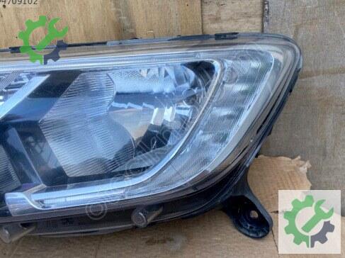 Renault Clio Sol Ön Far 260606236R çıkma parça