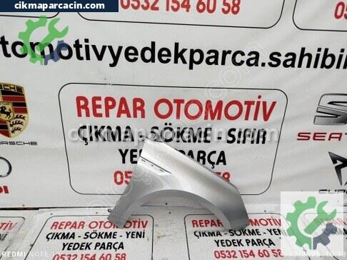 Renault Megane Sağ Ön Çamurluk çıkma parça