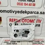 Renault megane 4 sağ ön kapı beyaz lokallik  2016-24