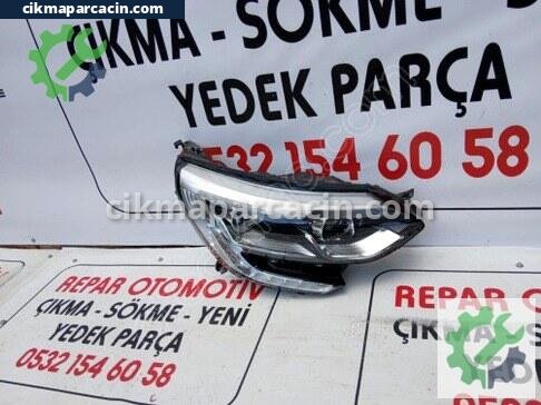 Renault Megane Sağ Ön Far çıkma parça